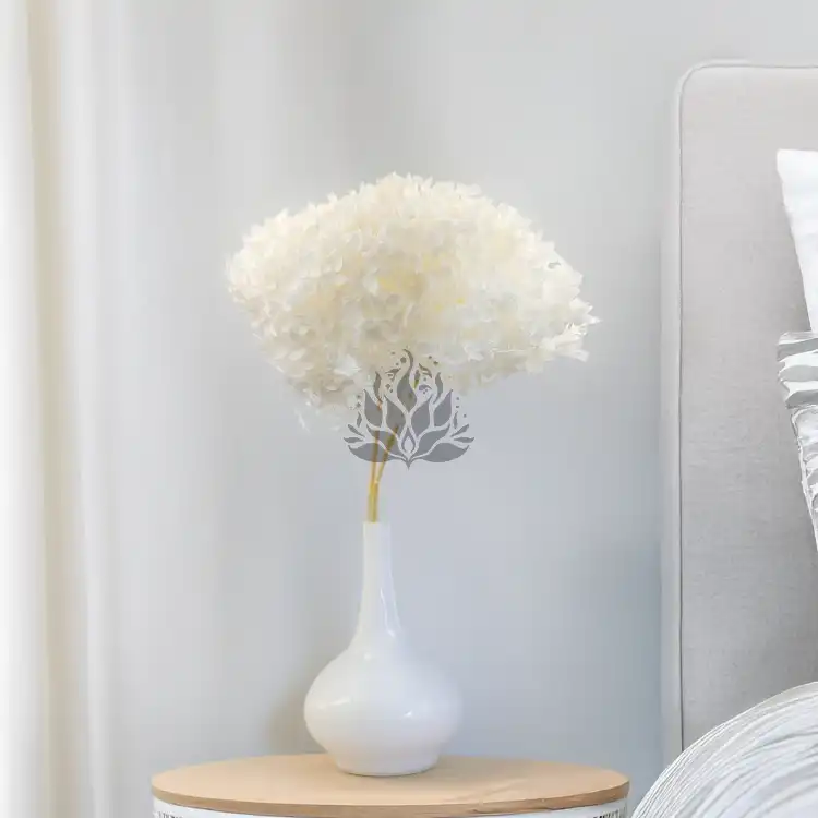 Hydrangea Bleached Royal 02.png