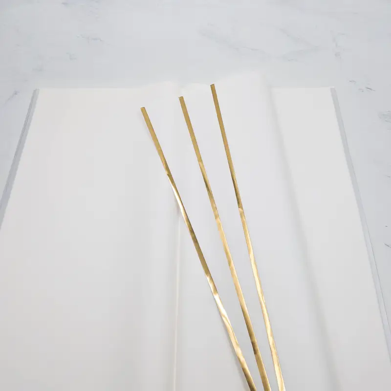 P-HXQ001GD 011 111 white 3.png